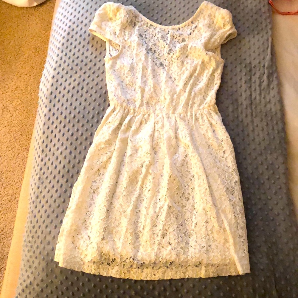 Zara off white lace dress small